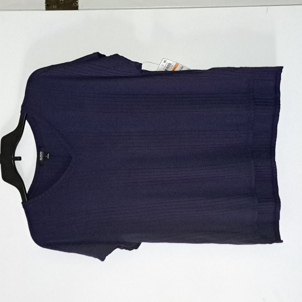 NWT- Women's Tops 3-Pack- Charter Club & Alfani Small - Picture 3 of 4